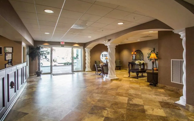 Comfort Inn & Suites