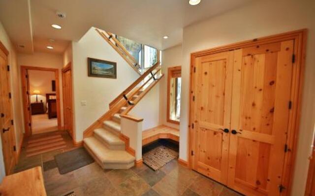 Timber Lake Way 491 - 3 Br House