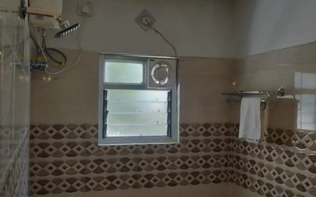 OYO Rooms 166 Airport Square