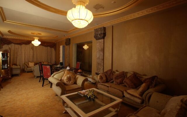 Imperial Grand Palace Hotel