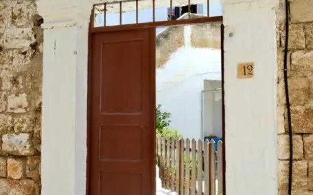 Meandros Suite in Old Town