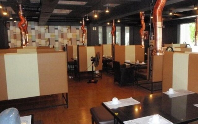 Green Hotel District 7