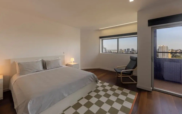 Xenon urban apartments