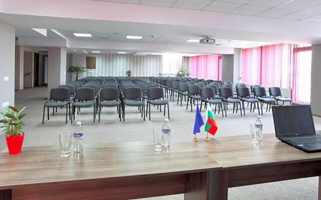 Teodora Palace Hotel