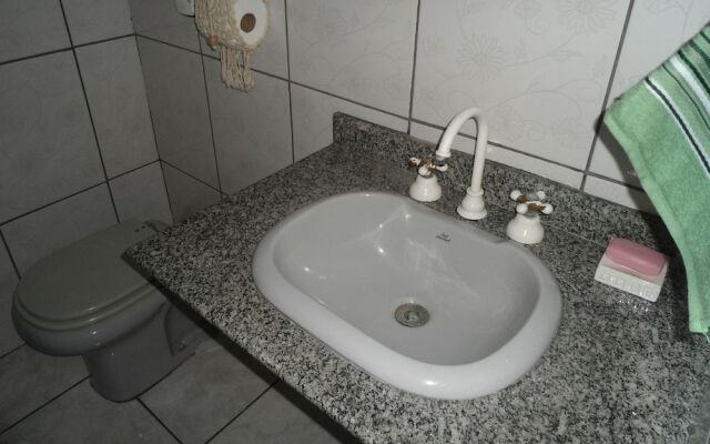 Hostel Lú Confortável