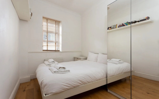 Flat Near Liverpool Street With 2 Bedrooms