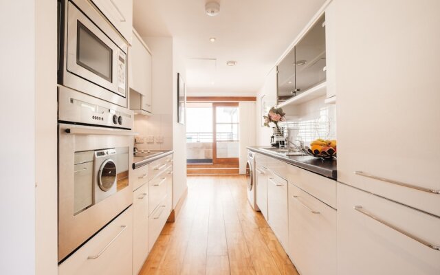 Holborn Penthouse Apartment with Terrace