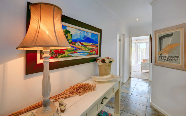 Linkside 2 Guest House