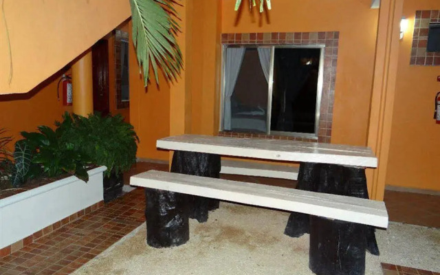 Hacienda Inn Tulum