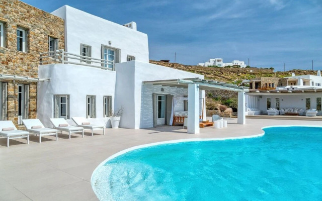 Crystal Villa 6 Bedroom