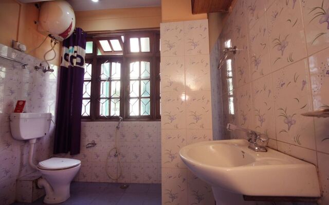OYO 8719 Hotel Deep Residency