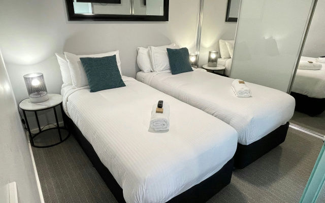 Honeysuckle Executive Apartments – Guest Rooms – Newcastle