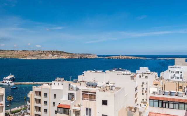 Seashells Studio Seaview terrace by Getaways Malta