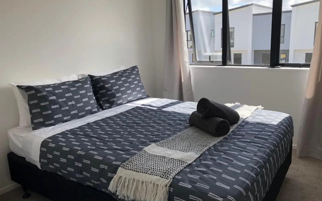 Cozy Brand New Townhouse 35