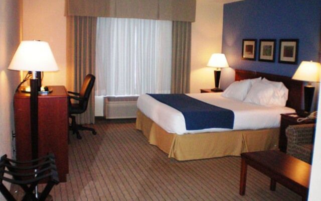 Holiday Inn Express Hotel & Suites Acme-Traverse City by IHG