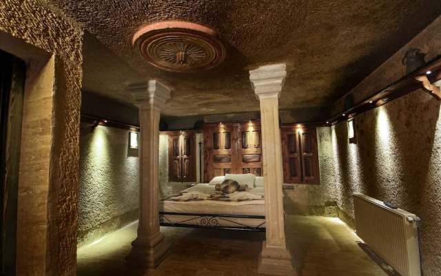 Casia Cave Suites