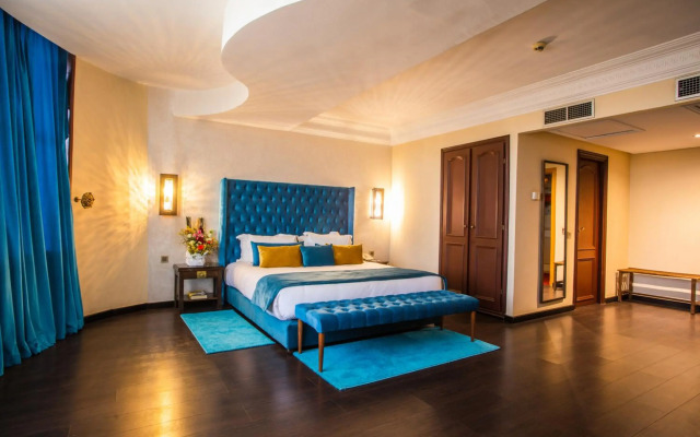 Le Zenith Hotel