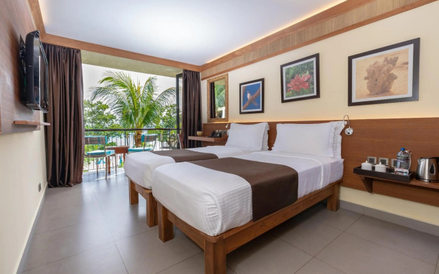 Coral Strand Smart Choice Hotel