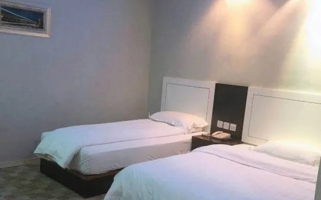 Super 8 Hotel (Hangzhou Binkang Road Subway Station)