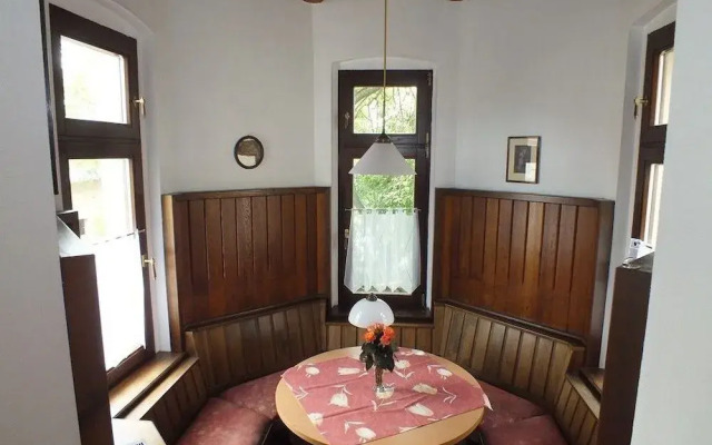 Parkschlößchen Maasdorf