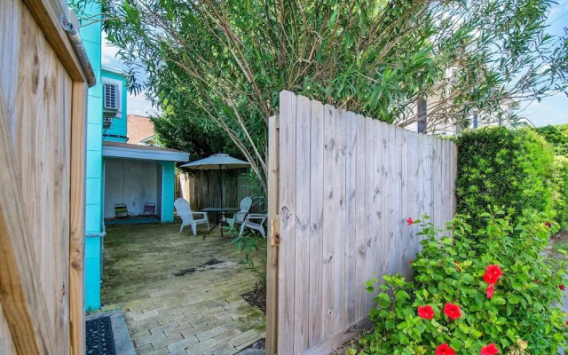 2225 Galveston 2 Duplex