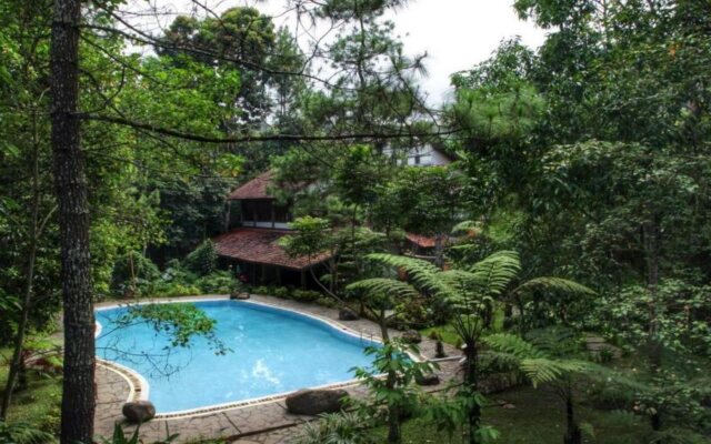 Imah Seniman Hotel