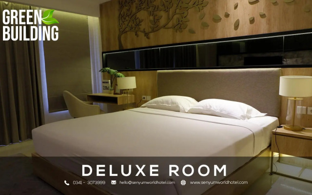 Senyum World Hotel