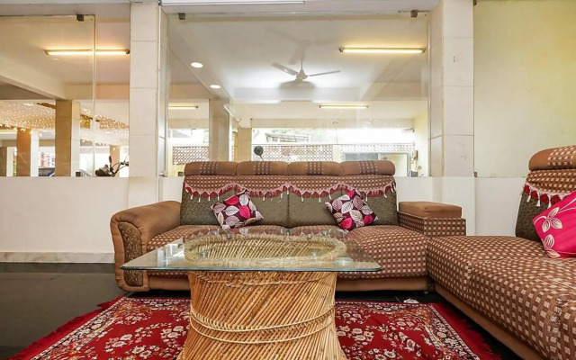 Hariharan Residency