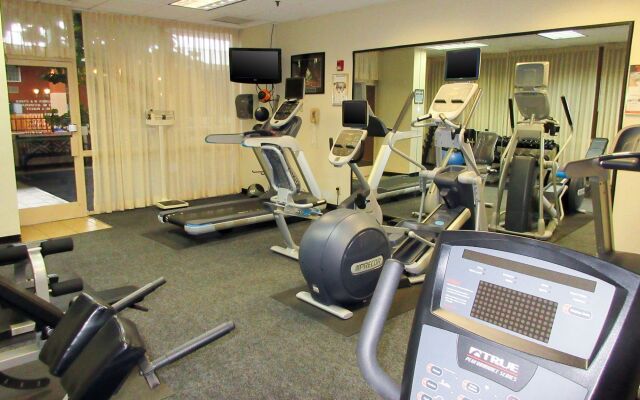 Quality Hotel Conference Center Cincinnati Blue Ash