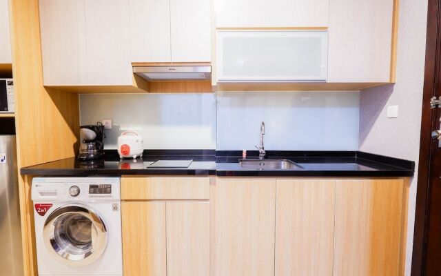 Luxurious Studio at Menteng Park Apartment