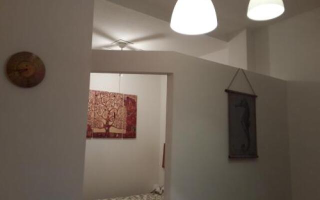 A due passi da tutto