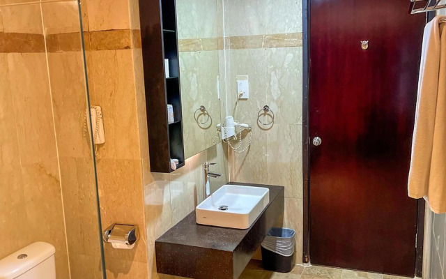 Pacific Palace Hotel