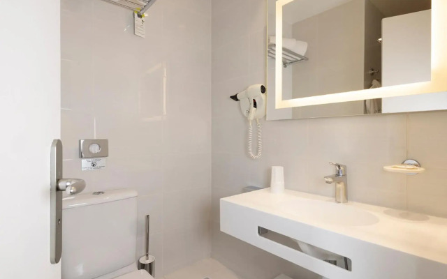 Hotel 64 Nice