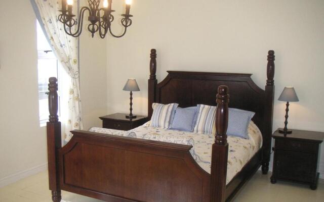 Waterside Living MM1304