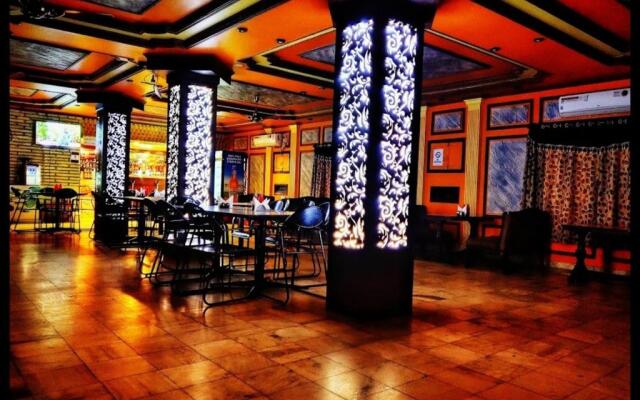 Hotel Samrat