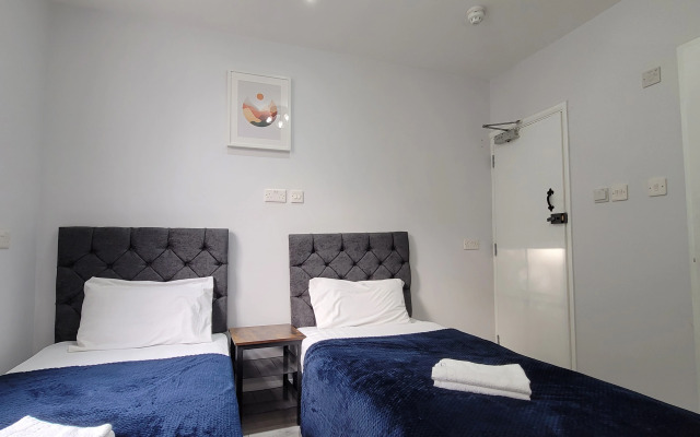 Argyle Square Hotel