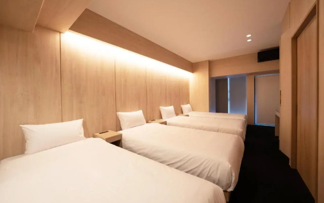 Uh Suite Namba Station
