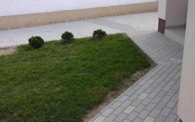 Otthon Apartman