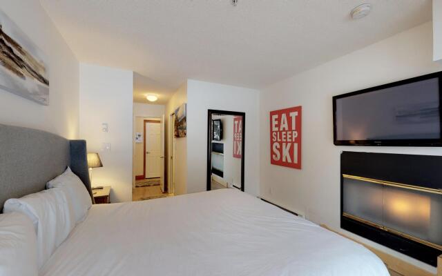 Ski in Ski out - Steam Shower - Roof top Hot tub