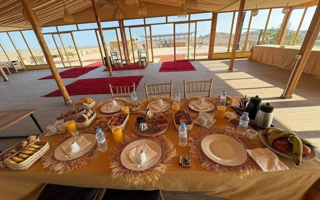 Kal Tenere Agafay Luxury Camp