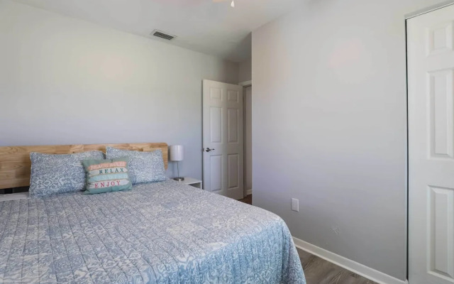 Palmetto Home w/ Manatee River Access!
