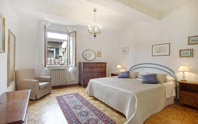 Solaris Cozy Luminous Apartment in the Downtown