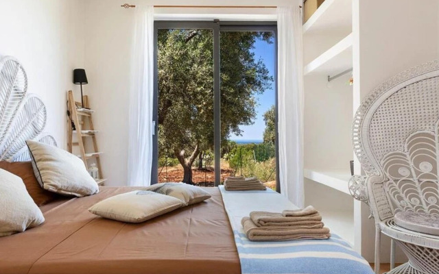 1917 Villa Malusida by Perle di Puglia