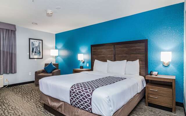 La Quinta Inn & Suites by Wyndham Tomball