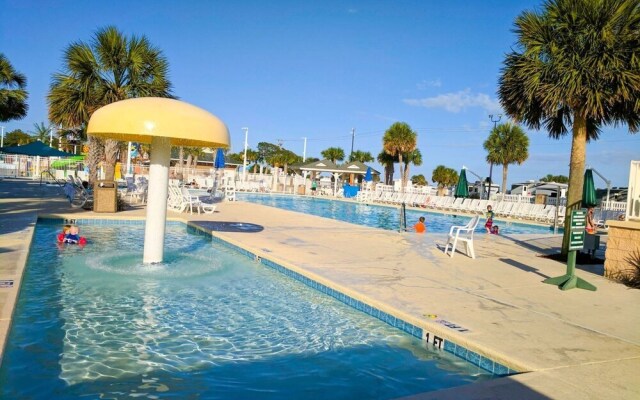Ocean Lakes B-16