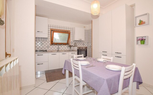 Nice Apartment in Ischia With 3 Bedrooms and Wifi