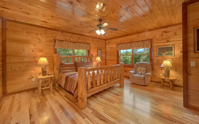 Live Laugh Love Pool Lodge