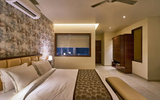 Hotel Shlok (Pure Veg), Kolhapur