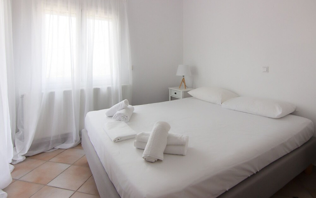 Perla Cozy Apartment near beach