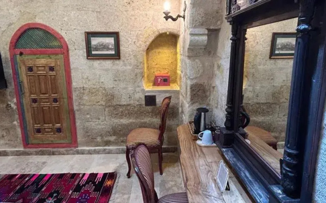 1860 Kadıevi